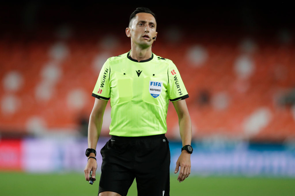 Referee Jose Sanchez had the highest yellow cards per game average in La Liga last season (5.72pg)