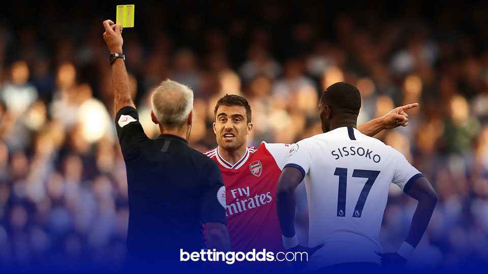 Martin Atkinson will officiate Sunday's North London Derby.