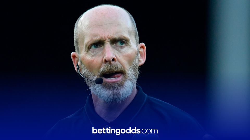 Mike Dean has the highest cards per game average of any Premier League referee this season