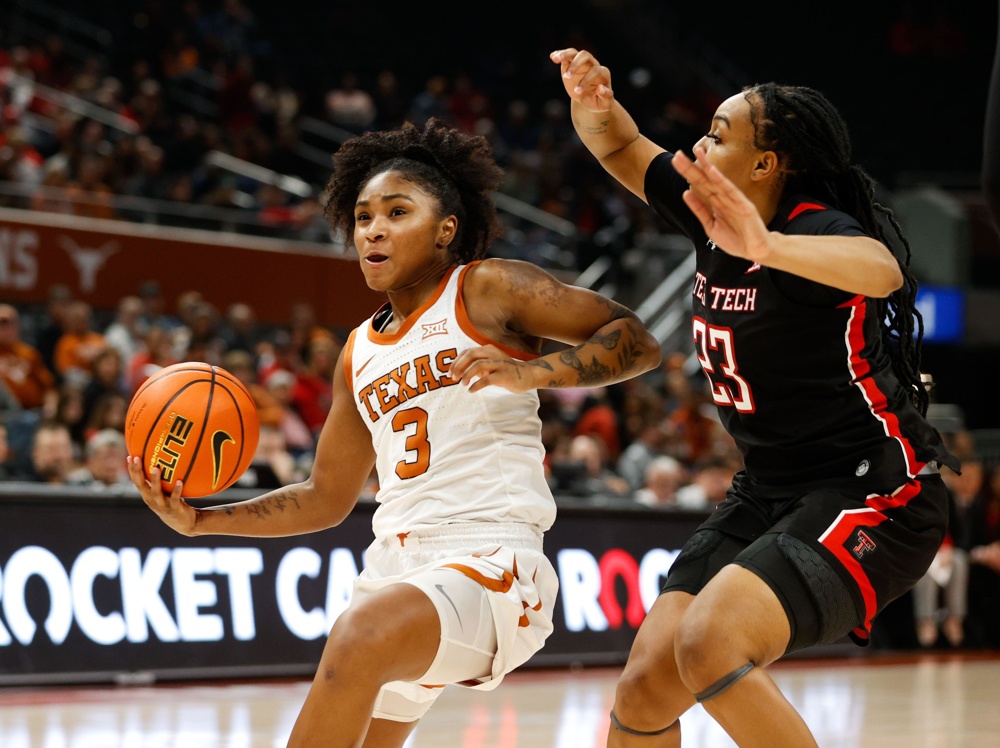Austin, TX, USA. 8th Feb, 2023. Texas guard Rori Harmon (3) moves the ball during a BIg 12 women's college basketball game between Texas and Texas Tech on Feb. 8, 2023, in Austin. (Credit Image: © Scott Coleman/ZUMA Press Wire) EDITORIAL USAGE ONLY! Not for Commercial USAGE! - Image ID: 2N5153R