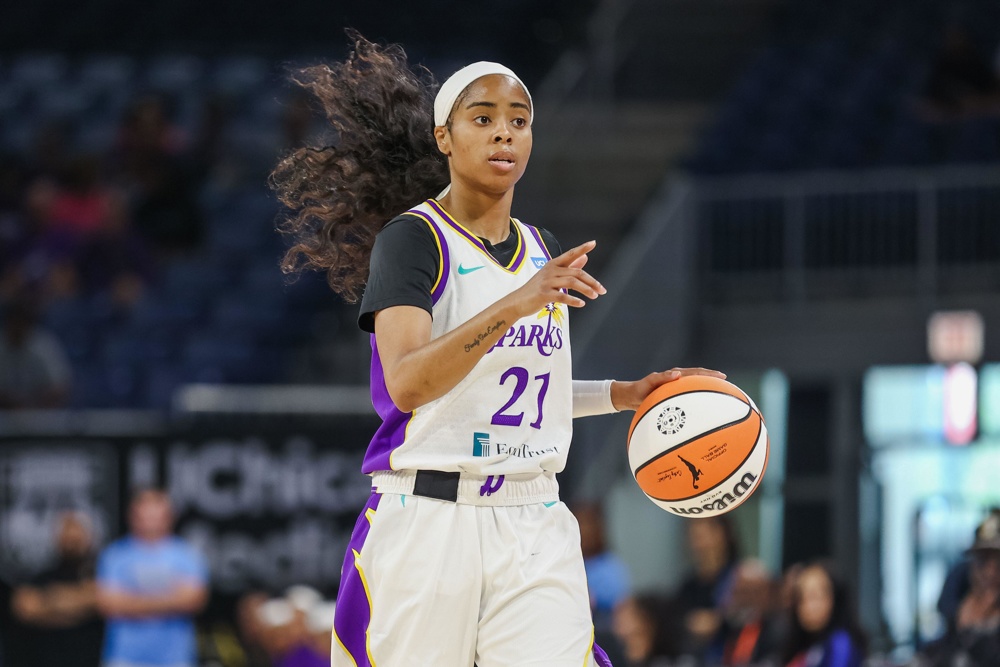 Chicago, USA. 28th June, 2023. Chicago, USA, June 28, 2023: Jordin Canada (21 Los Angeles Sparks) points during the game between the Chicago Sky and Los Angeles Sparks on Wednesday June 28, 2023 at Wintrust Arena, Chicago, USA. (NO COMMERCIAL USAGE) (Shaina Benhiyoun/SPP) Credit: SPP Sport Press Photo. /Alamy Live News - Image ID: 2R9R2GE