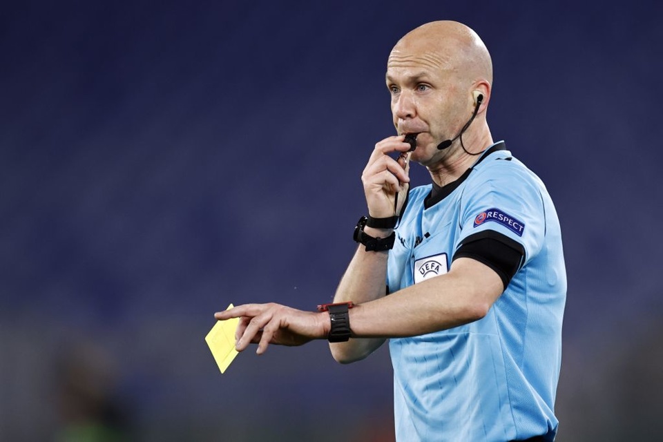 Anthony Taylor has dished out 121 yellows in 29 games this season (all comps)